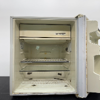 VWR R406FA16 Under Counter Refrigerator image 2